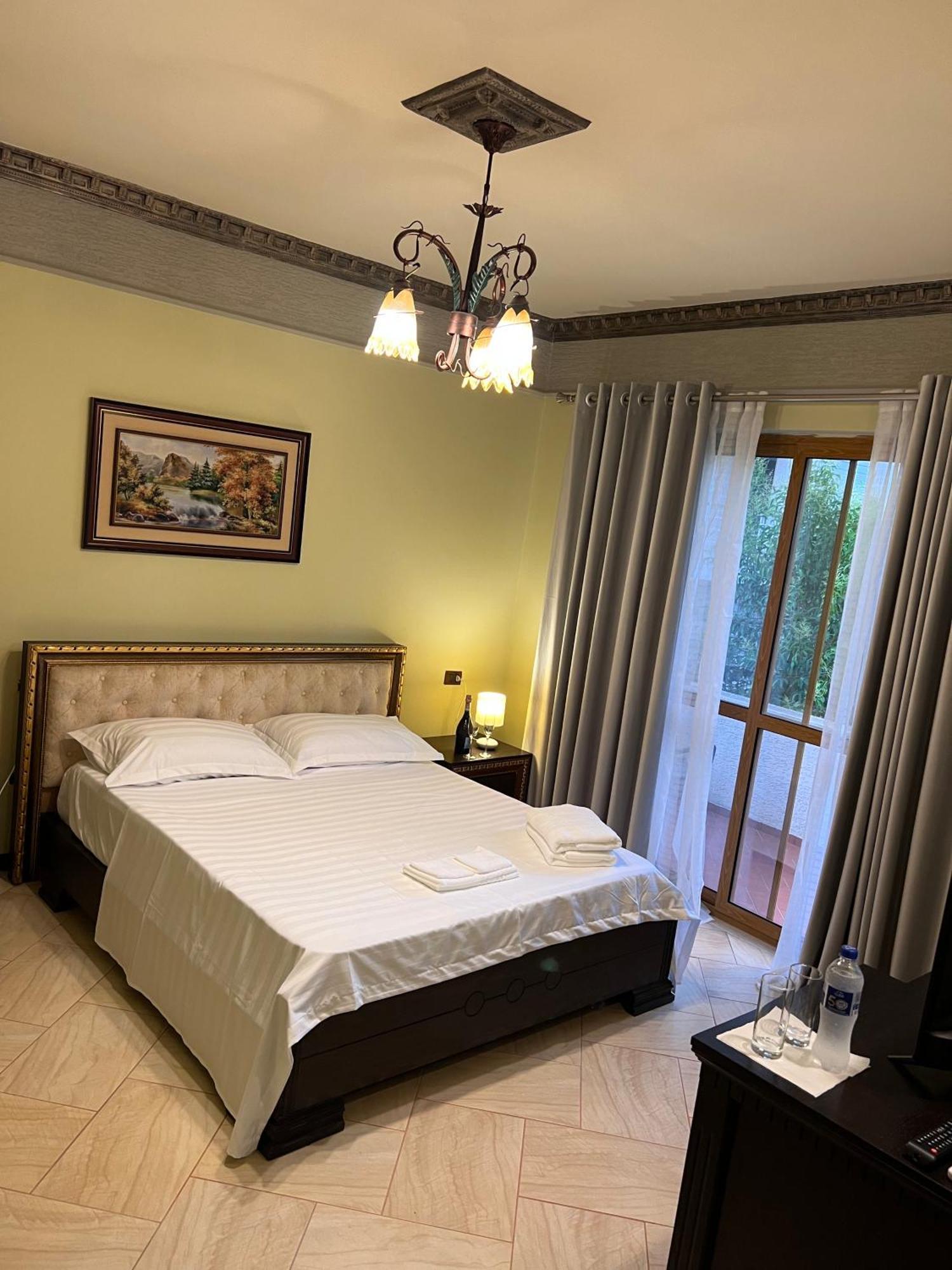 Sofra Resort Kryemëdhej Zewnętrze zdjęcie